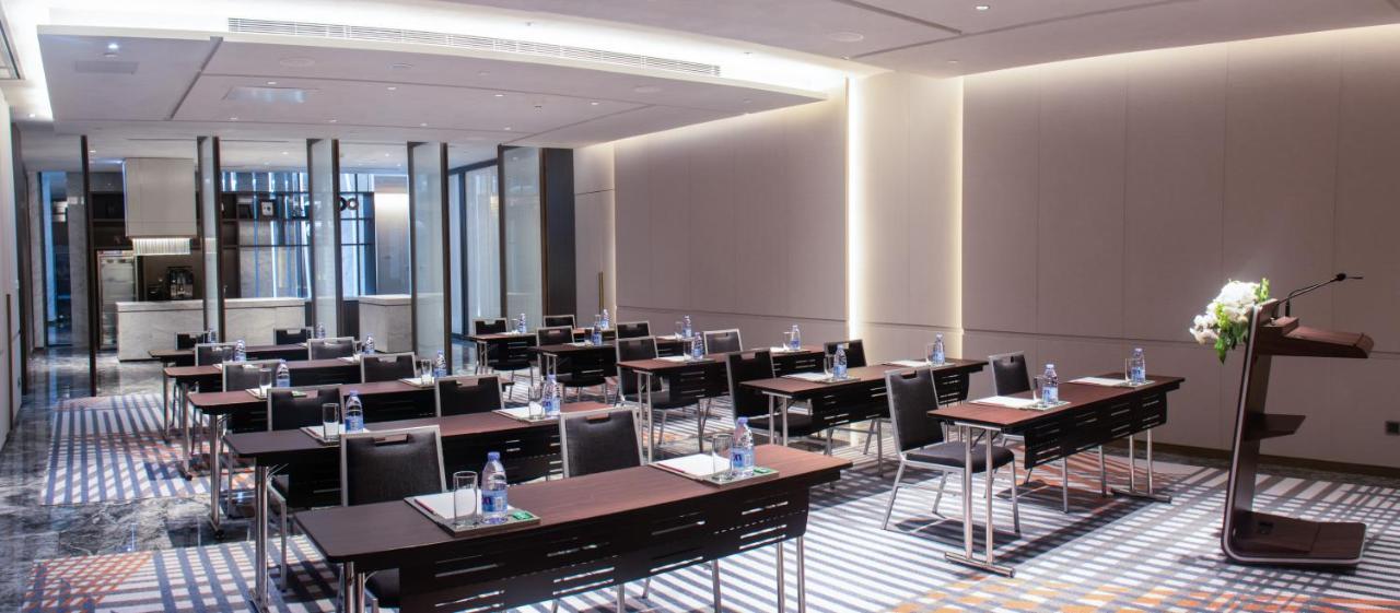 Crowne Plaza Shenzhen World Exhibition And Convention Center, An Ihg Hotel Екстериор снимка