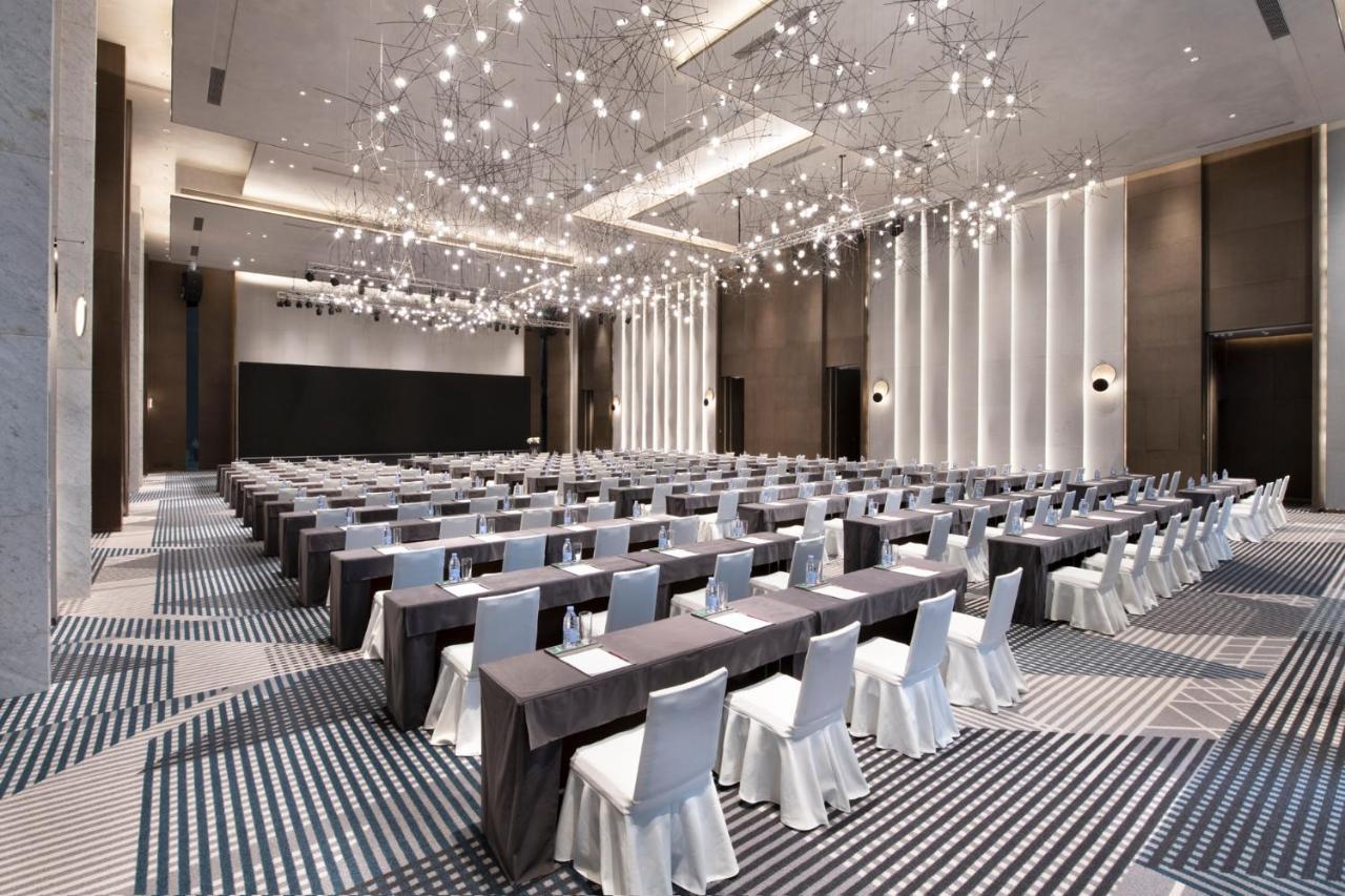 Crowne Plaza Shenzhen World Exhibition And Convention Center, An Ihg Hotel Екстериор снимка