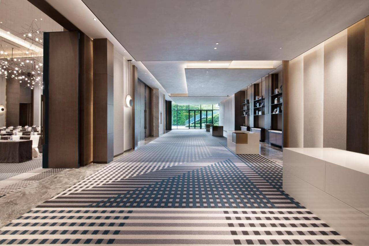 Crowne Plaza Shenzhen World Exhibition And Convention Center, An Ihg Hotel Екстериор снимка