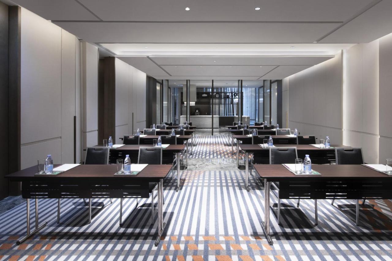Crowne Plaza Shenzhen World Exhibition And Convention Center, An Ihg Hotel Екстериор снимка