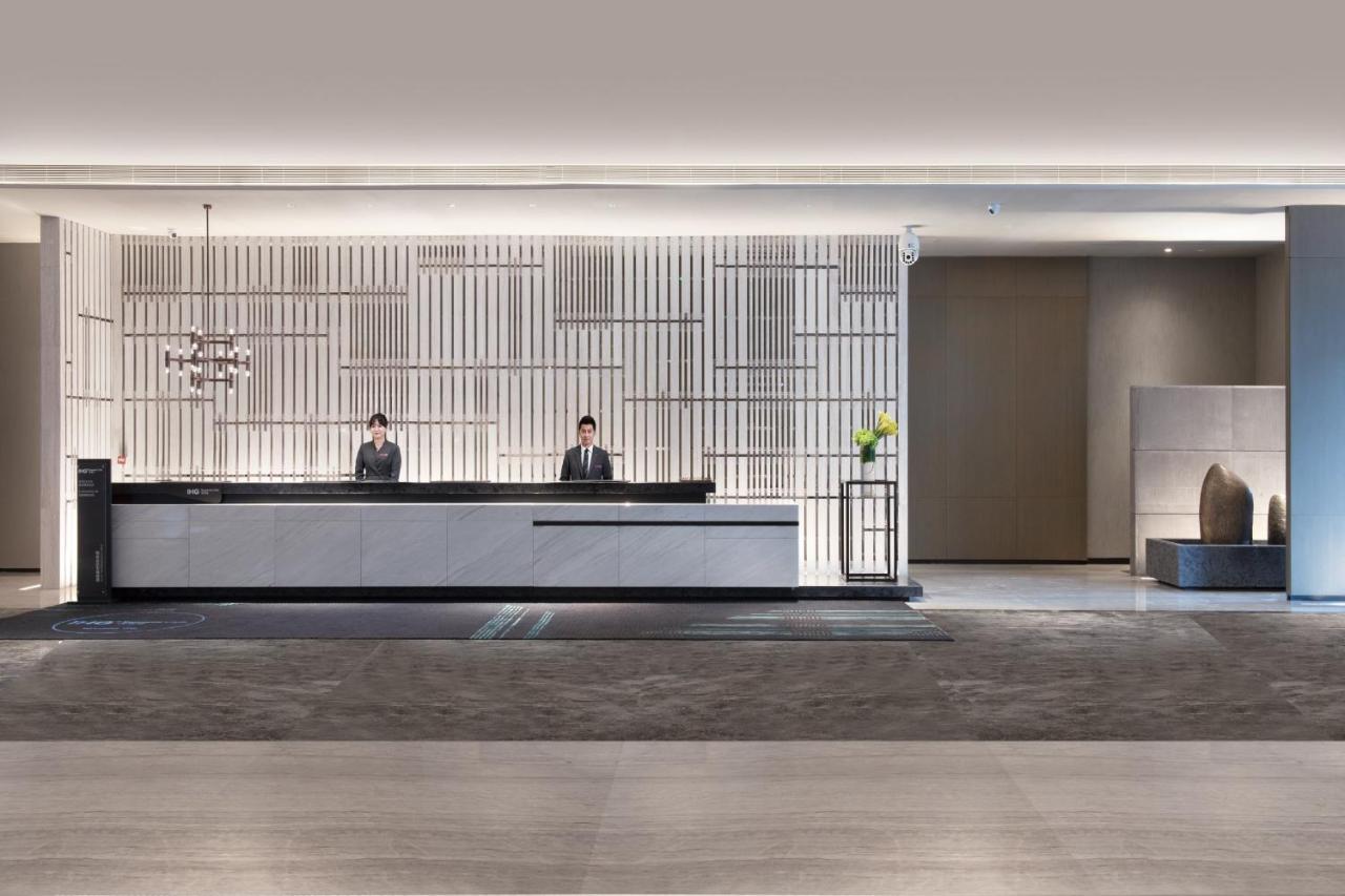 Crowne Plaza Shenzhen World Exhibition And Convention Center, An Ihg Hotel Екстериор снимка
