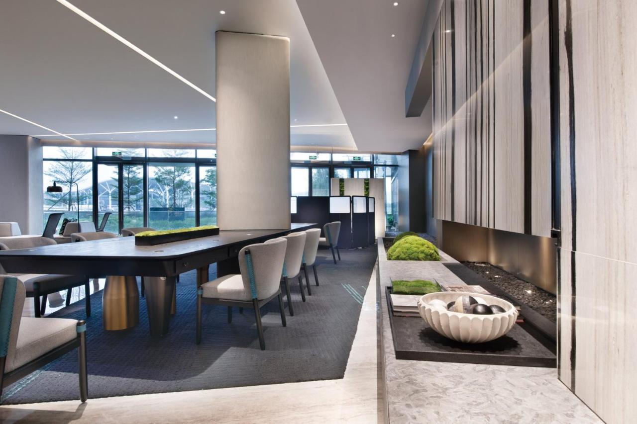 Crowne Plaza Shenzhen World Exhibition And Convention Center, An Ihg Hotel Екстериор снимка