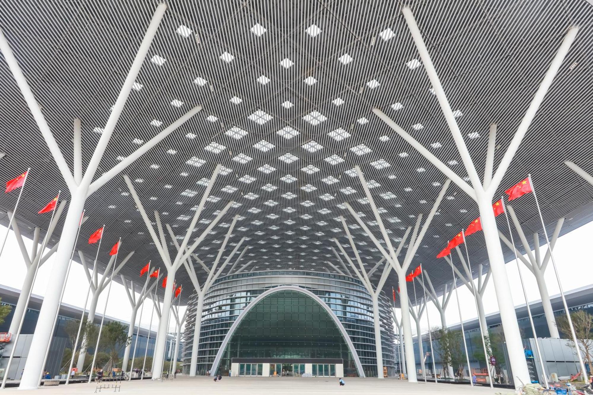Crowne Plaza Shenzhen World Exhibition And Convention Center, An Ihg Hotel Екстериор снимка